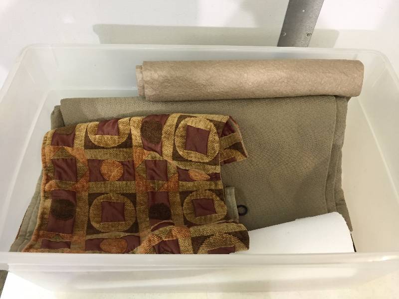 lot 141 image: Curtain Making Material