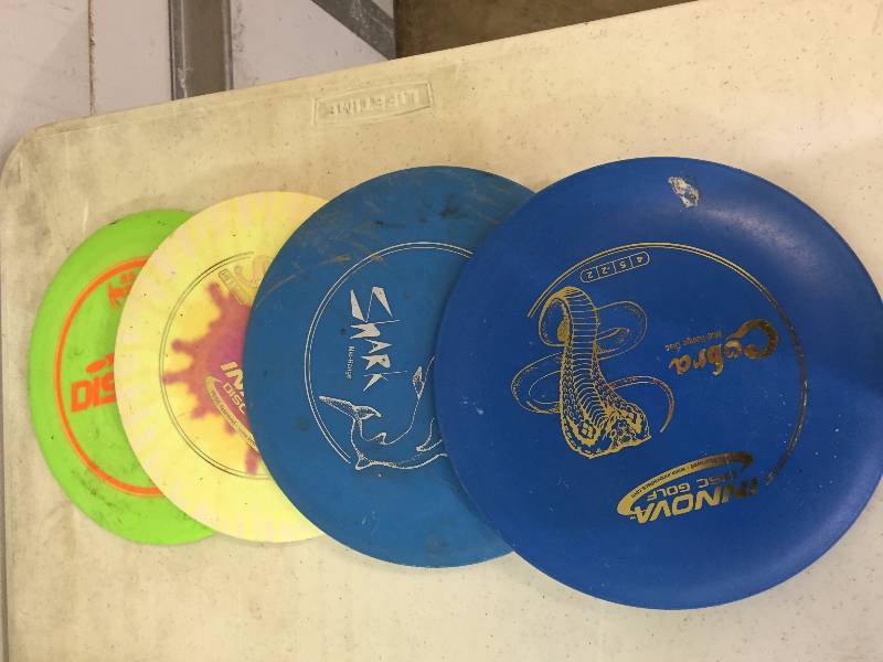 lot 150 image: Frisbee Golf Discs