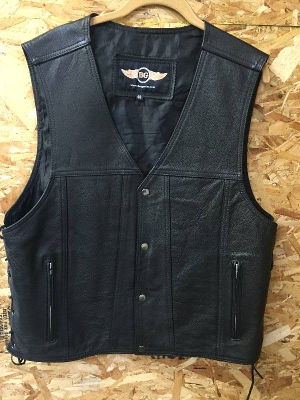 lot 171 image: Mens Leather Vest