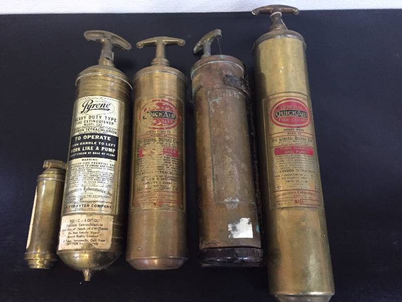 lot 184 image: Lot of Small Antique Fire Extinguishers
