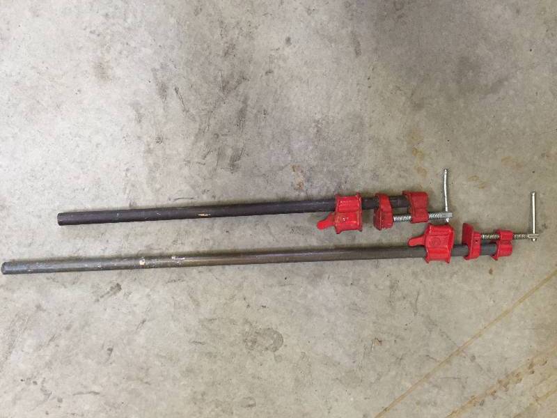 lot 222 image: Pipe Wood Clamps