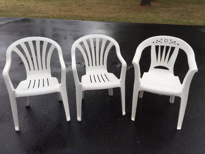 lot 226 image: Set of three White Outdoor Chairs