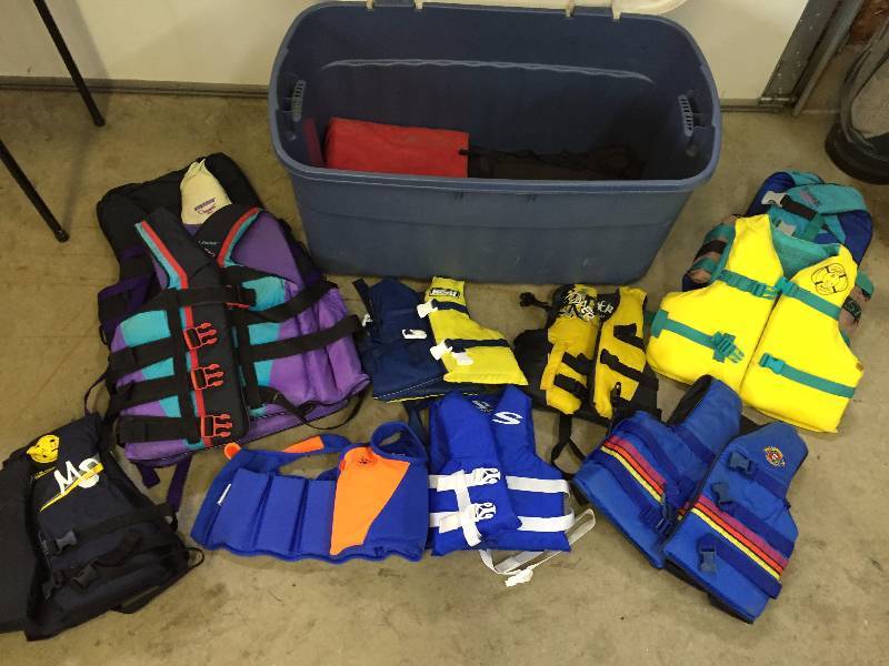 lot 239 image: Life Jacket Lot