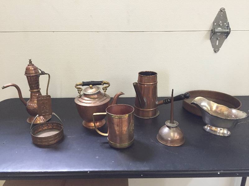 lot 264 image: Lot of Copper Dcor