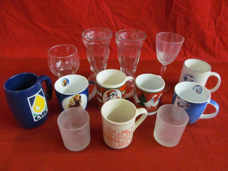 lot 39 image: GlassesCups
