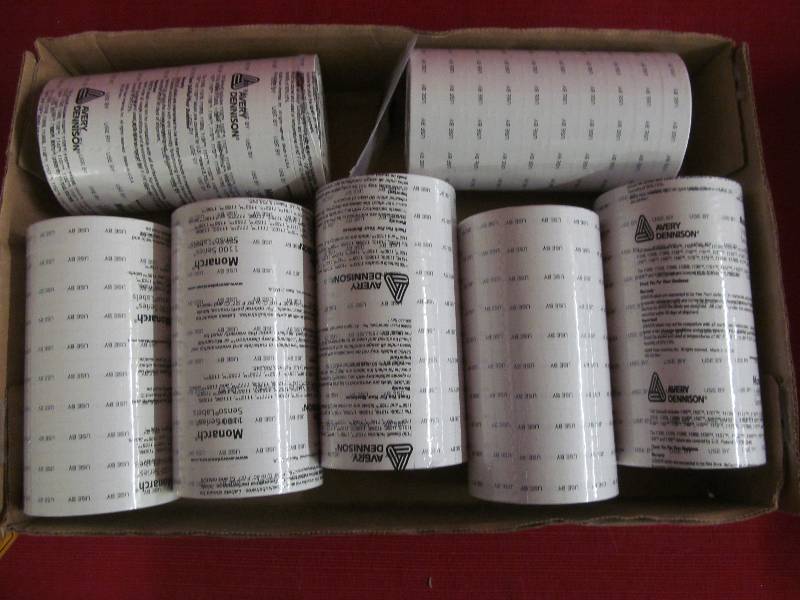 lot 115 image: Monarch Labels