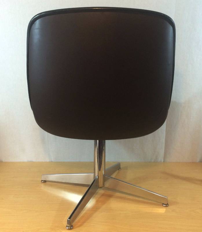 lot 6 image: Spectacularly Retro Chic Mid Century Modern Vintage Brown Leather & Chrome Knoll Charles Pollock Inspired Style Swivel Office Chair #1 by STEELCASE A Amazing Excellent Condition