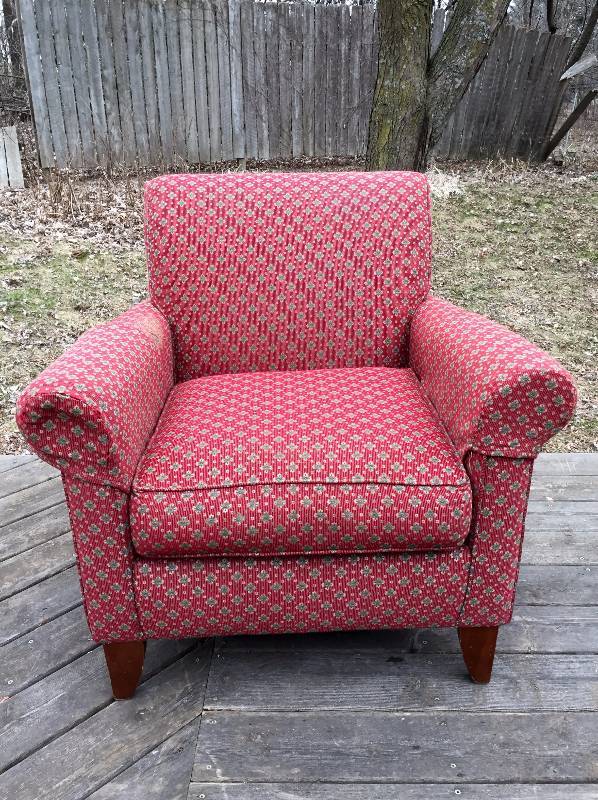 lot 3 image: Red Jacquard Patterned Fabric Roll Top Solid Hardwood Frame Accent Or Side Arm Club Chair with Pillow & Armrest Covers 34.5x33.5x34 wear on one arm