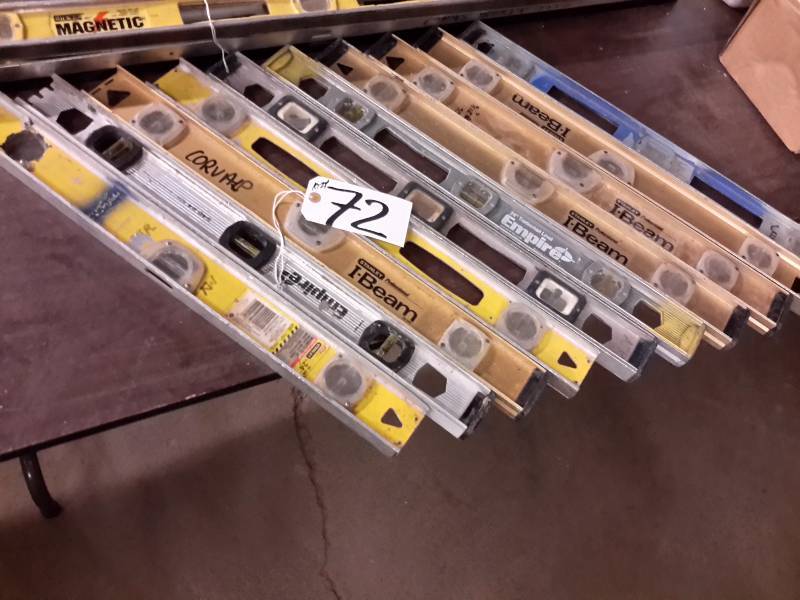 lot 72 image: 10, 24in levels