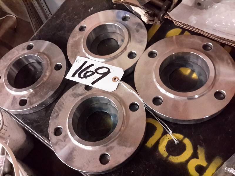 lot 169 image: 4, 3in Stainless Steel Flanges