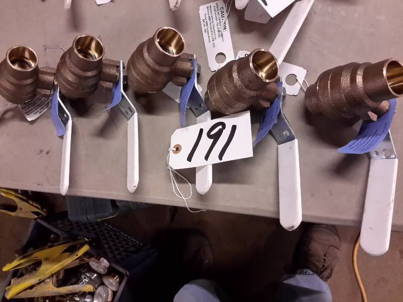 lot 191 image: 5, NIBCO brass valves.. See tag for description