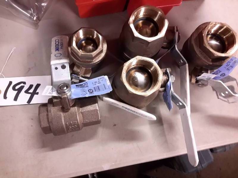 lot 194 image: 5, NIBCO brass valves.  See tag for description