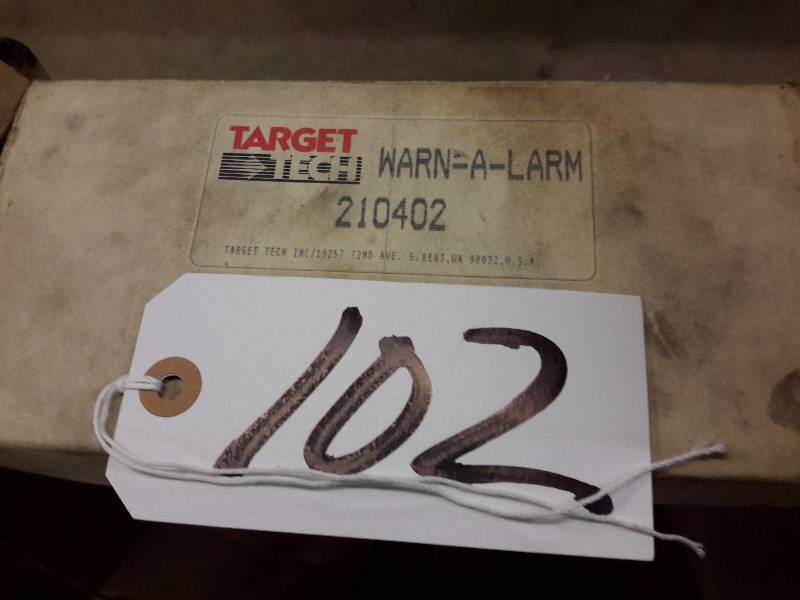 lot 102 image: Target Tech, Warn A Larm.. New in box.. Model 210402..