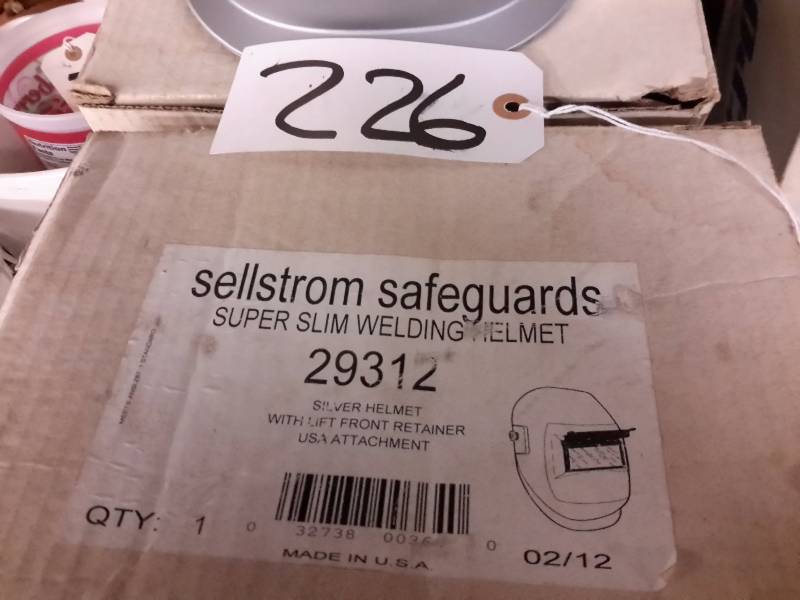 lot 226 image: 2, Sellstrom Welding Helmet