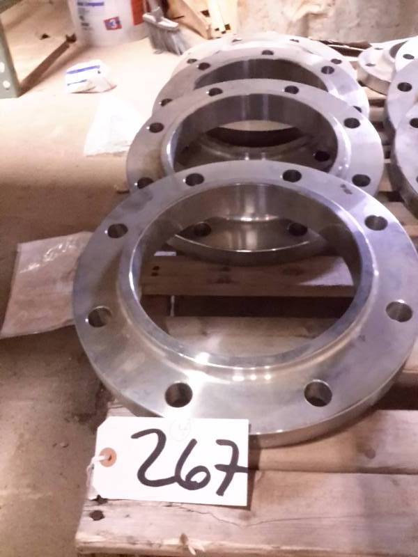 lot 267 image: 4, Large Stainless steel flanges.. See closeup of edge for type