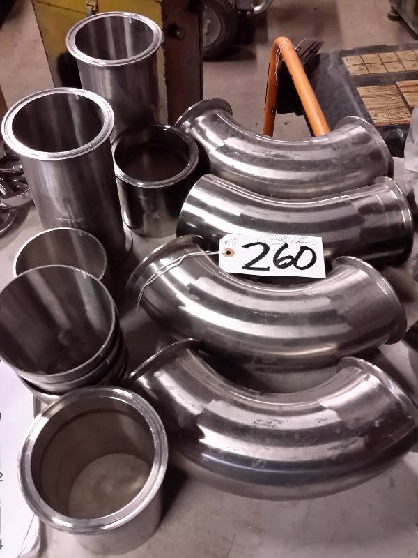 lot 260 image: Misc. 4in Elbows and Reducers.. With flared ends