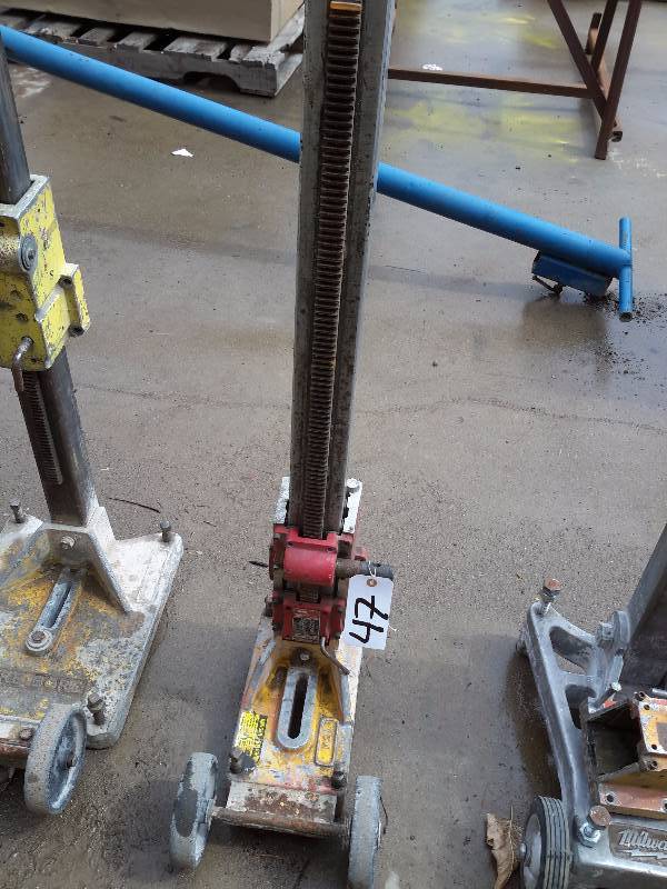 lot 47 image: Milwaukee, Coring Stand