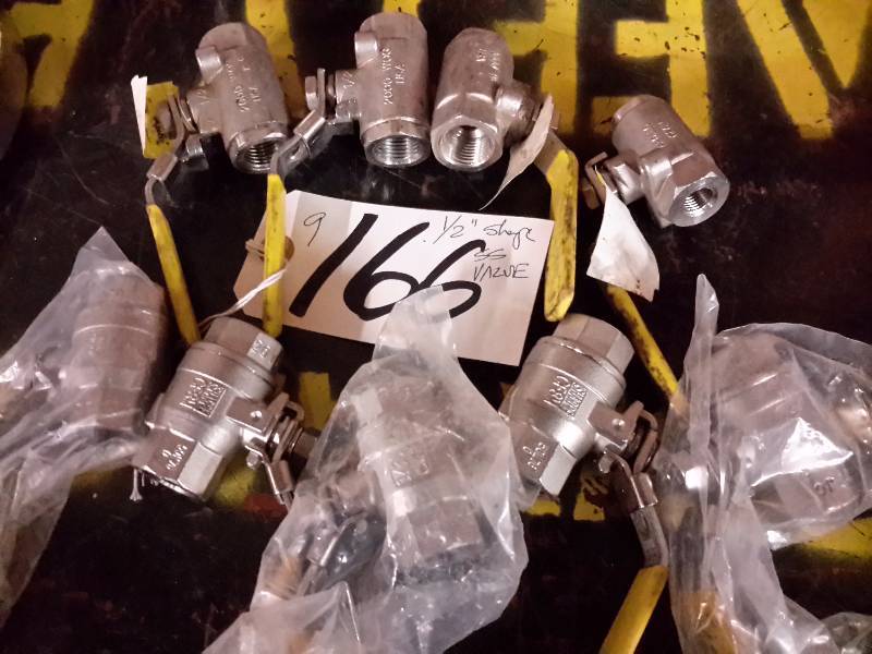 lot 166 image: 9, 12 in Stainless Steel Sharpe Valve