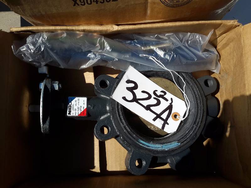 lot 322A image: 2 NIBCO, LUG STYLE BUTTERFLY VALVEs