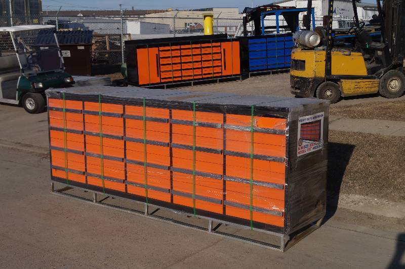 Large Steel Work Bench