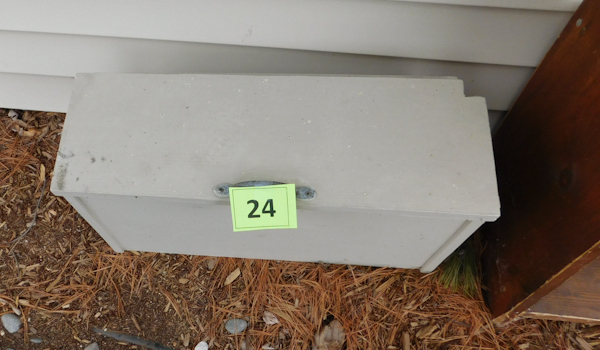 lot 24 image: wooden container box used as after hours drop box