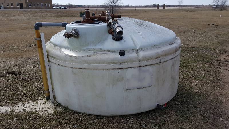 Water  Liquid Tank
