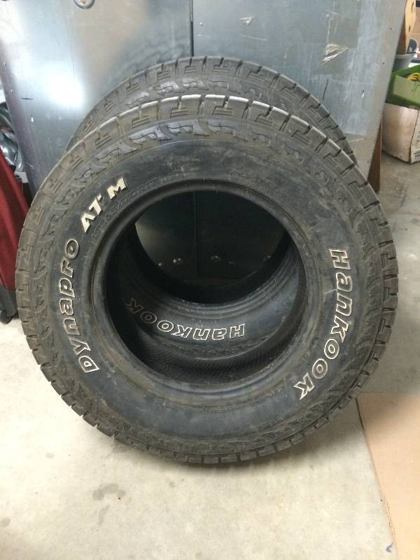 2 Used LT26570R17