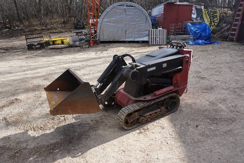 Toro Dingo TX 413 Mini Tracked Bobcat Skid Loader Skid Steer Bobcat