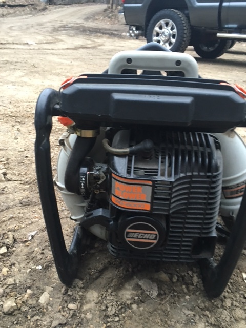 Echo Model P8-6000 Power Blower Gas Powered Leaf Blower