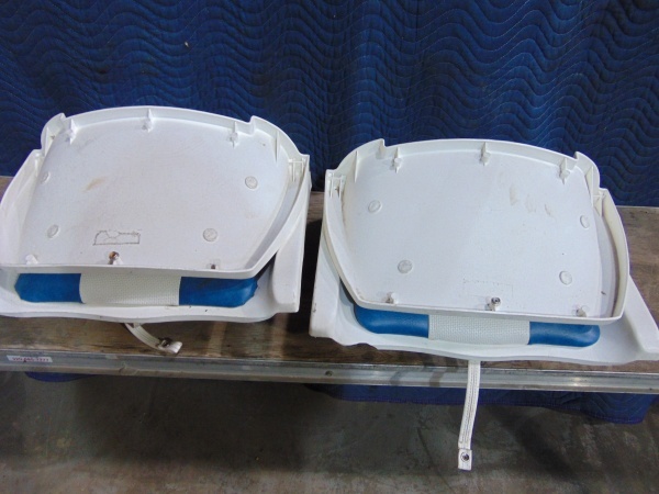 lot 29 image: (2) Boat Seats