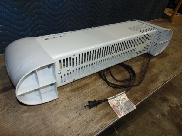 lot 72 image: Electric Heater