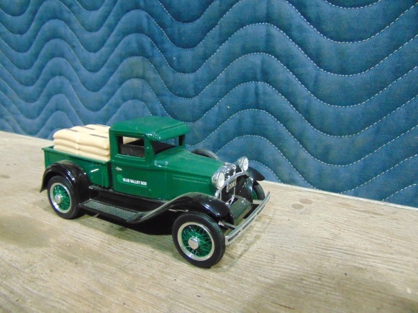lot 101 image: Model Car