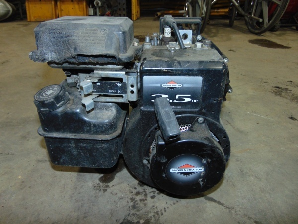 lot 116 image: Water Pump