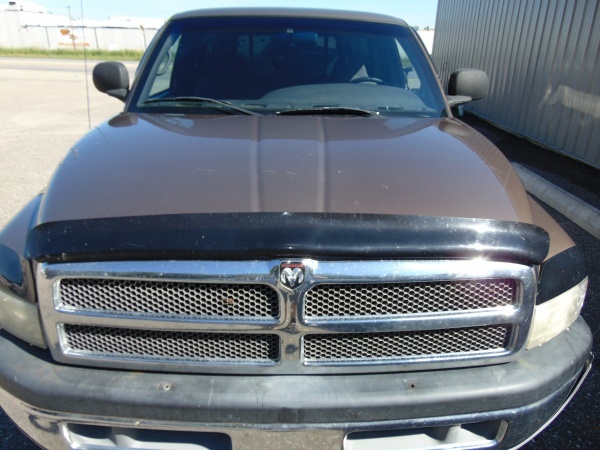 2000 Dodge 1500 4 x 4 With Topper