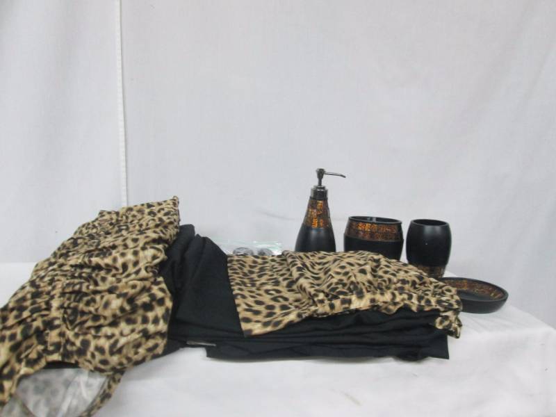 Safari Cheetah Bathroom Accessories