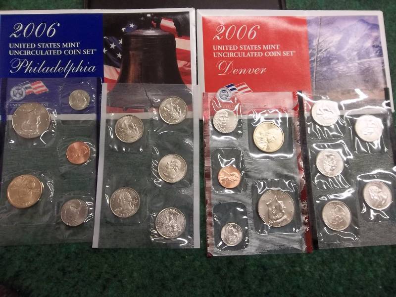2006 US Mint Unc Coin Set With State Quarters & Sac Dollars P&D