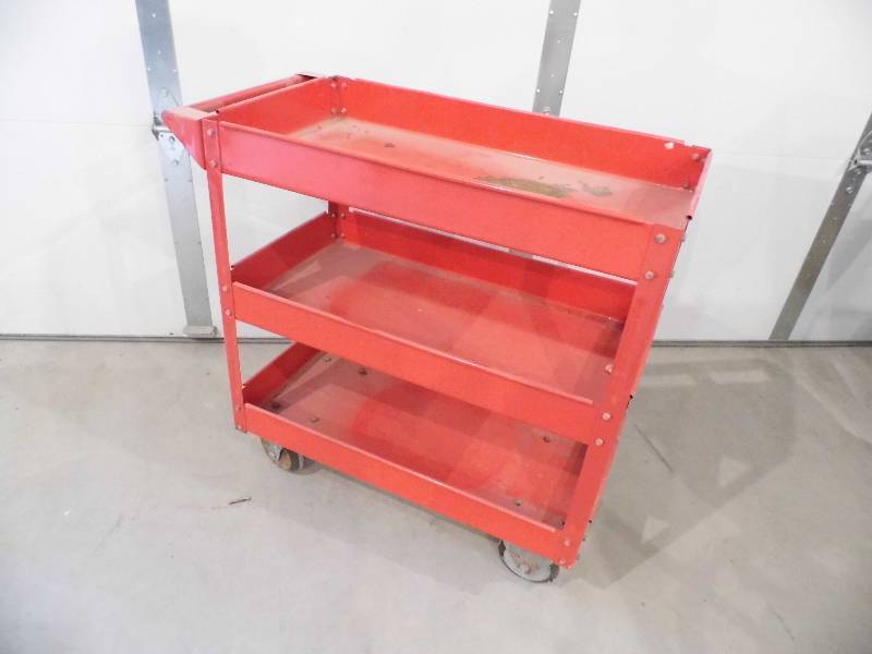 lot 12 image: Red Rolling Metal Cart