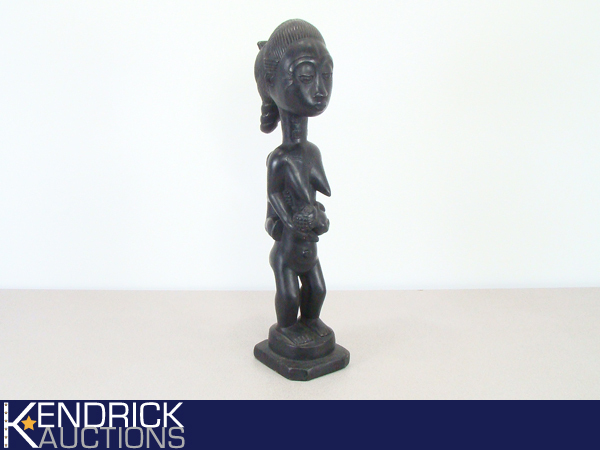 lot 29 image: RARE 1956 Austin Prod African Senufo Statue