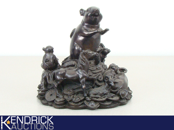 lot 40 image: Heavy Bronze Year of the Rat Asian Zodiac Sculpture
