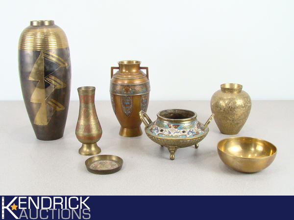 lot 83 image: Large Lot of Decorative Brass Vases, Urns, etc.