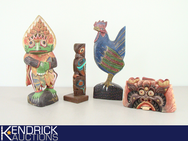 lot 78 image: 4 Colorful Oaxacan Alebrije Style Wood Carved Figures