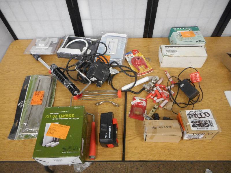 HANDYMAN LOT OF GOODIES