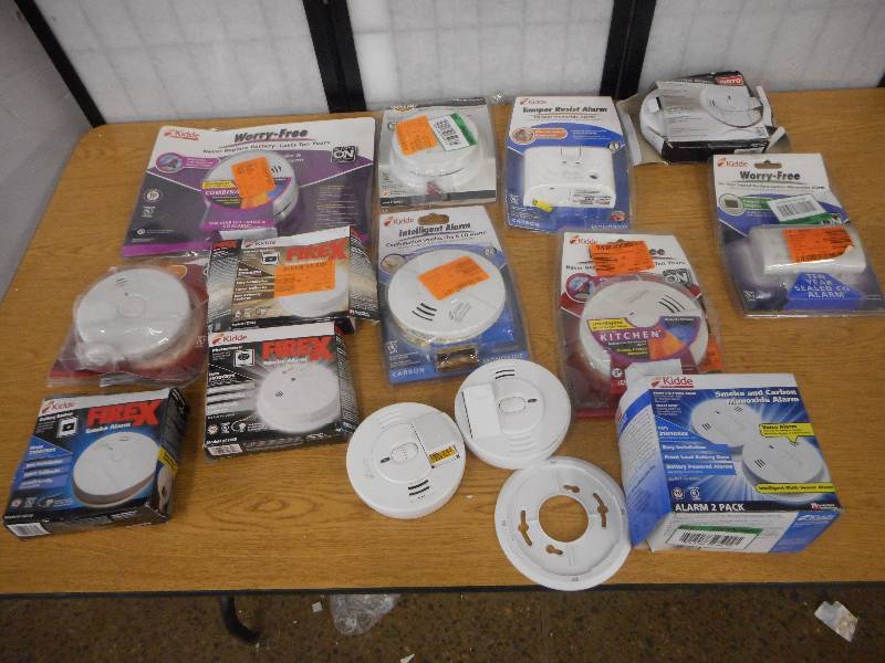 SMOKE DETECTOR LOT