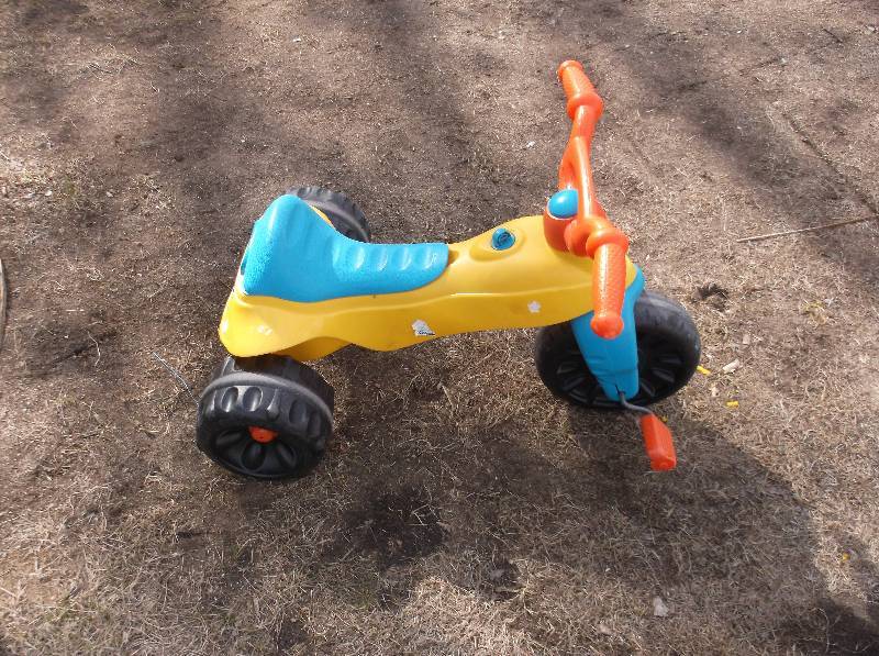Three Wheeler