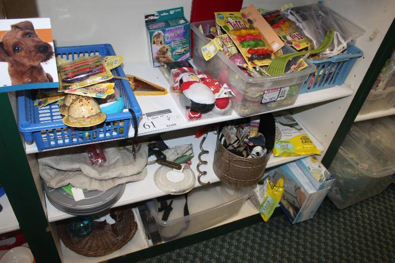 3-Shelf Lot of Pet Supplies