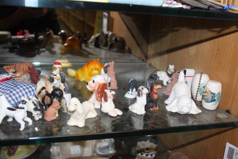 Shelf Lot of Home Decorations