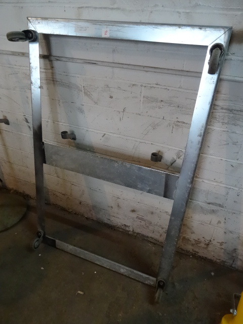 lot 82 image: 4 Wheel Cart  32 X 48
