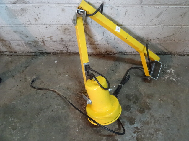 lot 84 image: Phoenix Wall Mount Dock Light