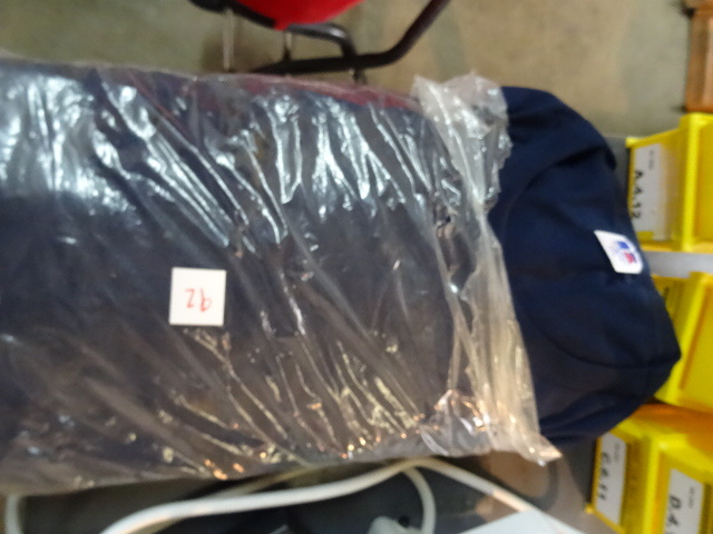 lot 92 image: Russell Athletic XXL T Shirts Qty 6