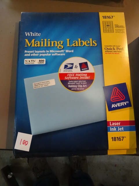 lot 100 image: Avery White Mailing Lights